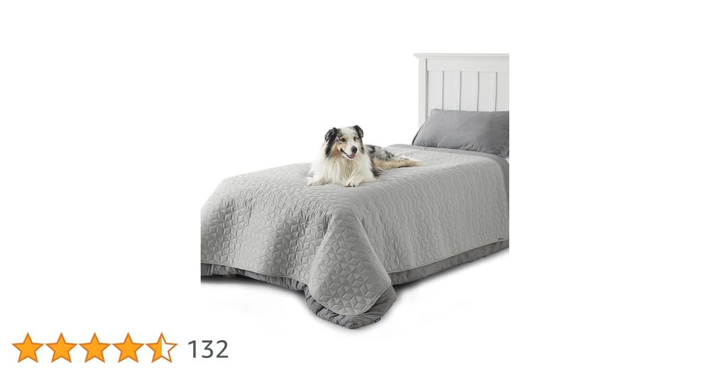 Waterproof dog blanket for bed and sofa.